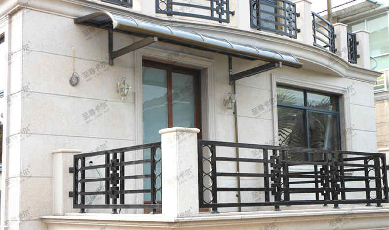 雨棚的出現，解決了煩惱方便了生活——至尊卡爾