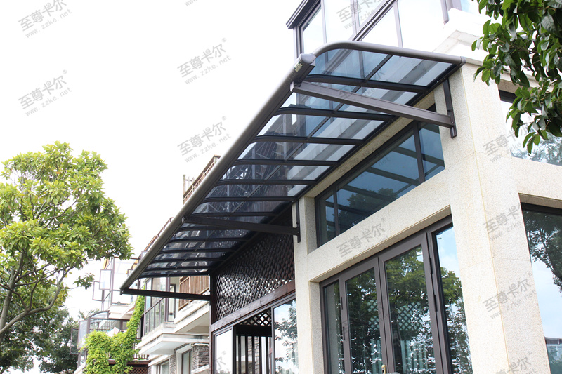 耐力板雨棚有哪些優點？有什么魅力？