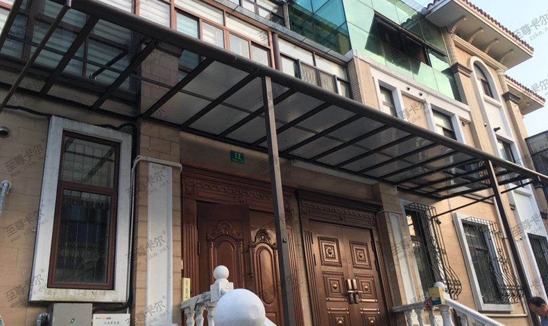 耐力板雨棚使用壽命多長？-耐力板雨棚使用壽命詳解