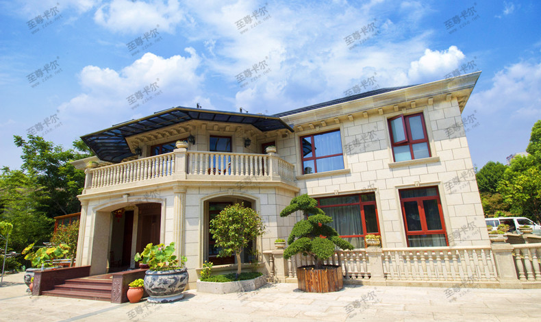 陽臺(tái)遮陽棚材料有3種，選擇哪一種比較好