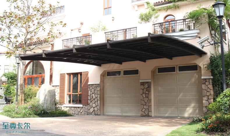 家用停車棚用什么材料？停車棚的生產廠家？