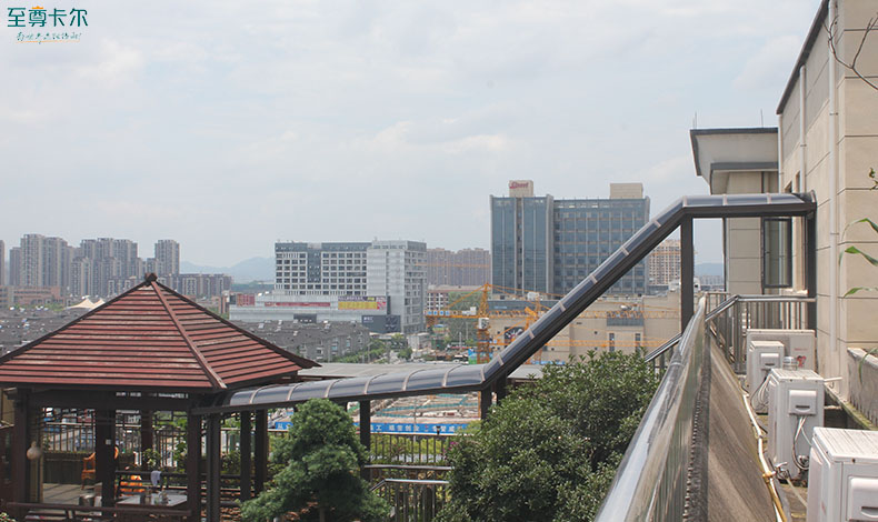雨棚制作廠家？樓梯雨棚怎么搭建？