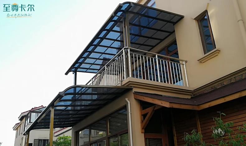 露天戶外遮陽棚圖片？露臺頂用什么材料做頂好？